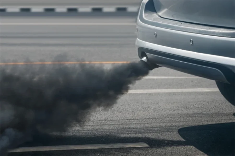 Black Smoke on Sri Lanka's Roads: The Daily Reality of Transportation Emissions and Air Pollution in 2026